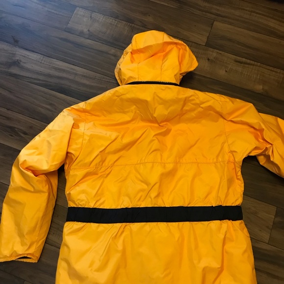 Mustang Survival Yellow Coat Jacket And Overalls Sz XL - Picture 3 of 16